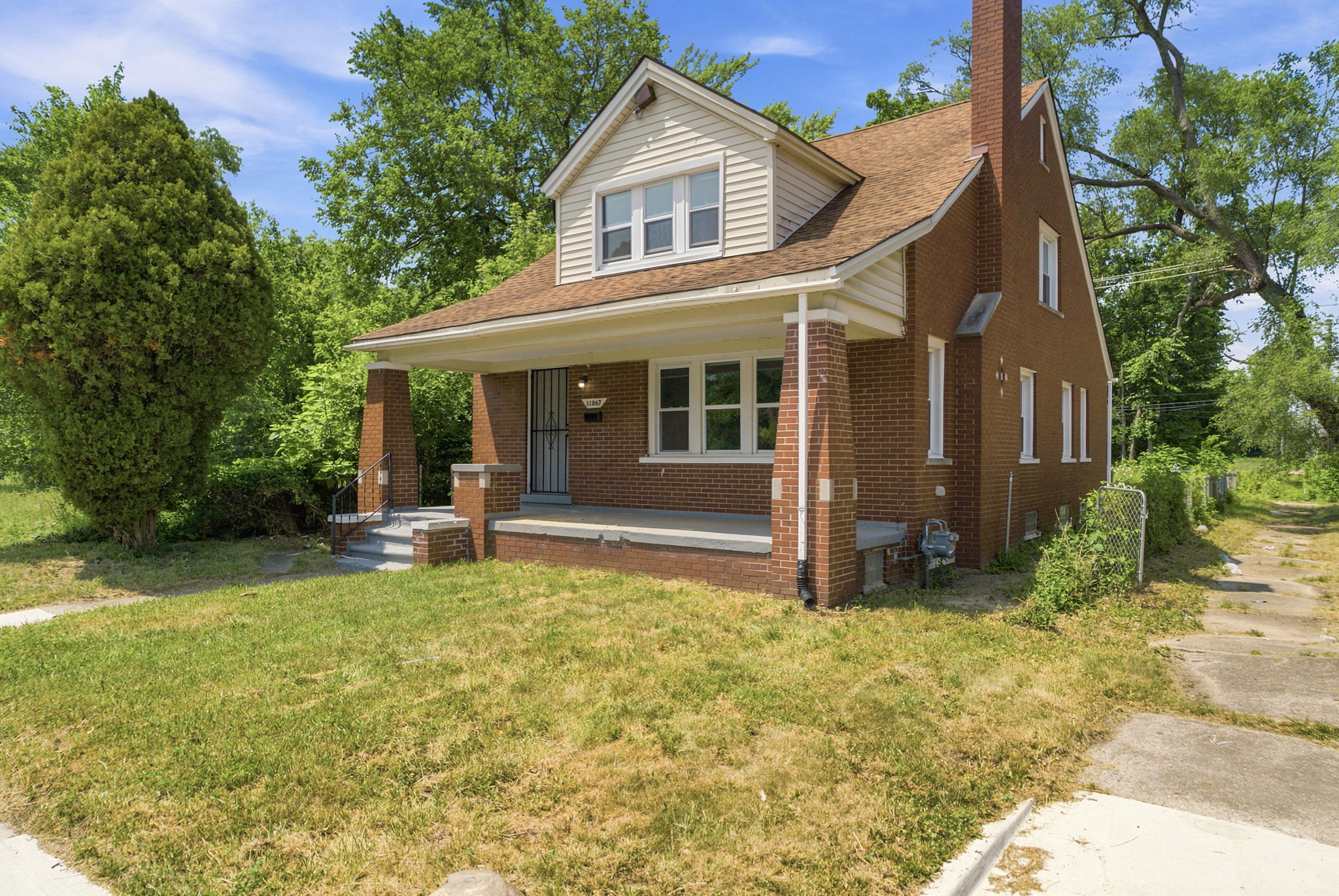 Property thumbnail image