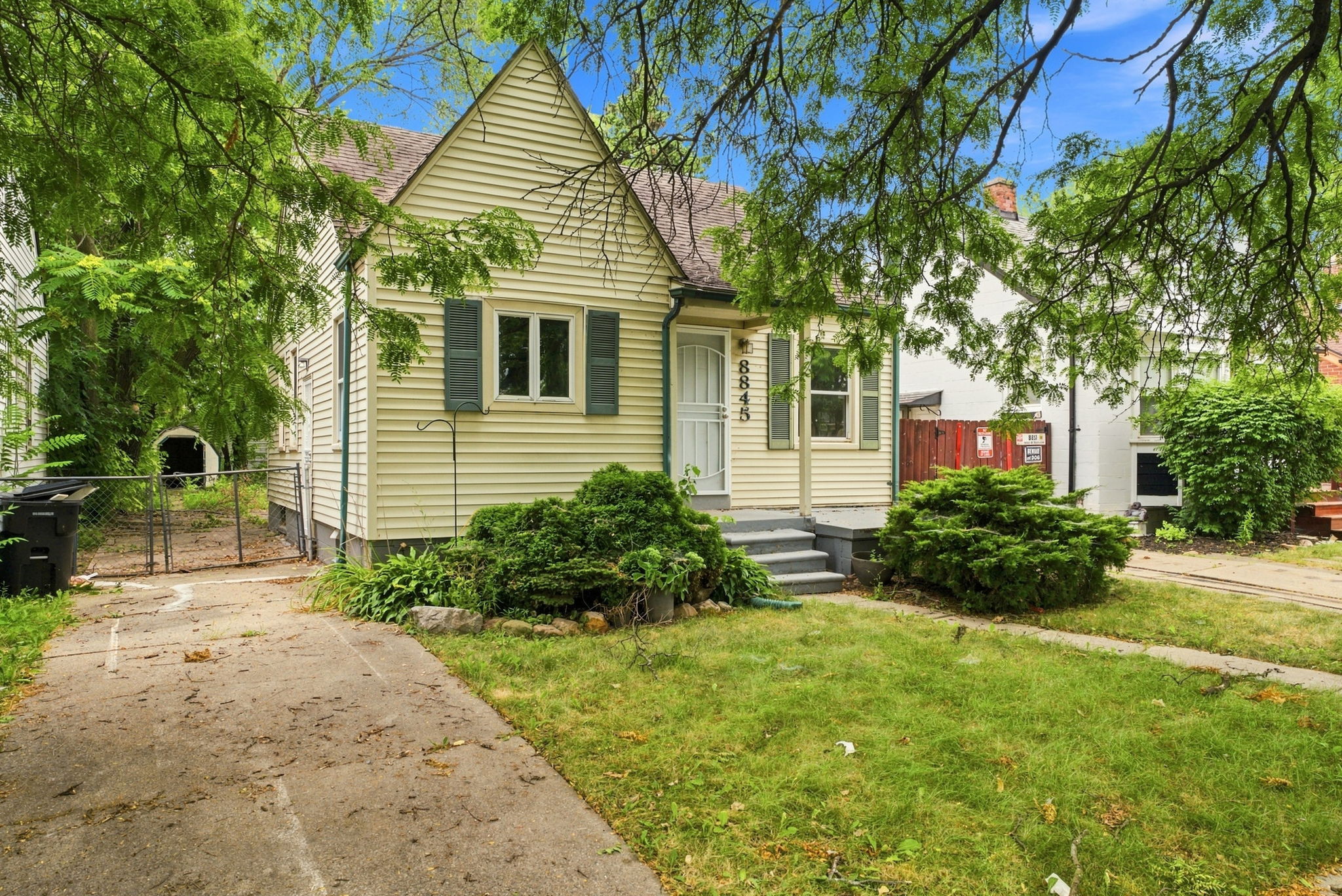 Property thumbnail image